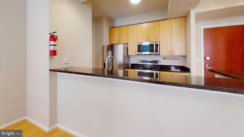 715 6th St NW #401, Washington, DC 20001