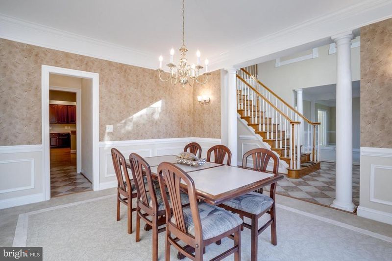 9370 Colbert Ct, Fairfax, VA 22032