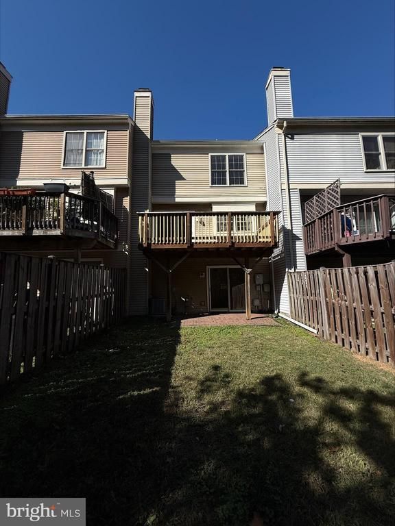 402 Batley Ct, Fredericksburg, VA 22406
