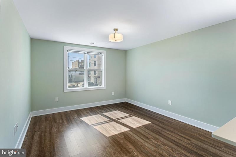 1219 K St NE #209, Washington, DC 20002