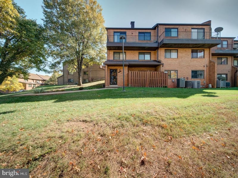 3459 Summit Ct NE #3459, Washington, DC 20018
