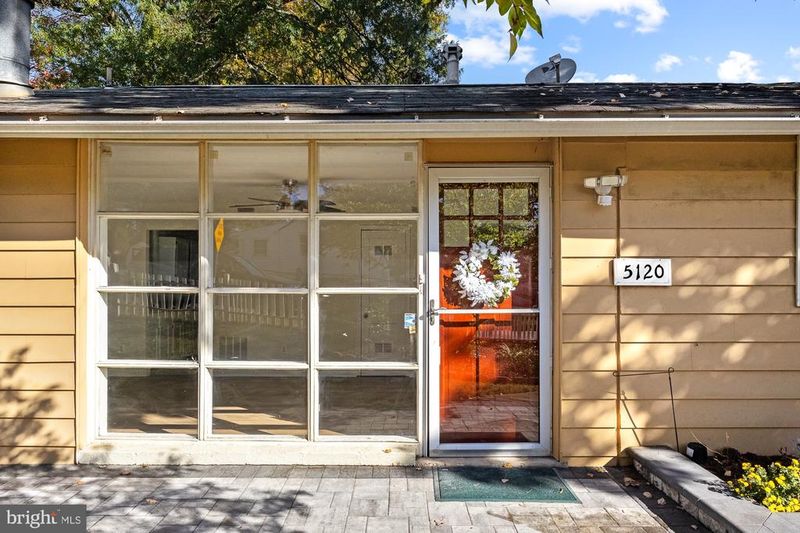 5120 Kenesaw St, College Park, MD 20740