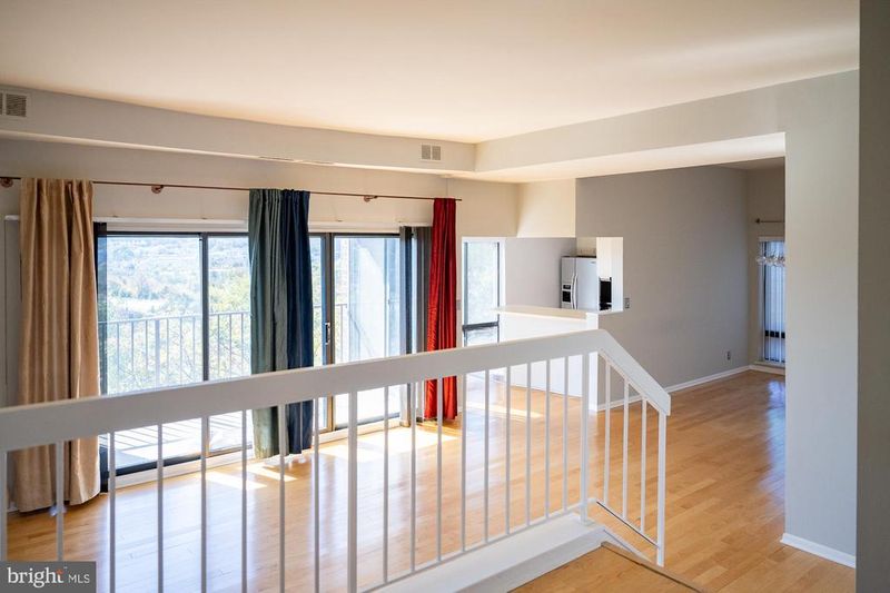104 Roberts Ln #401, Alexandria, VA 22314