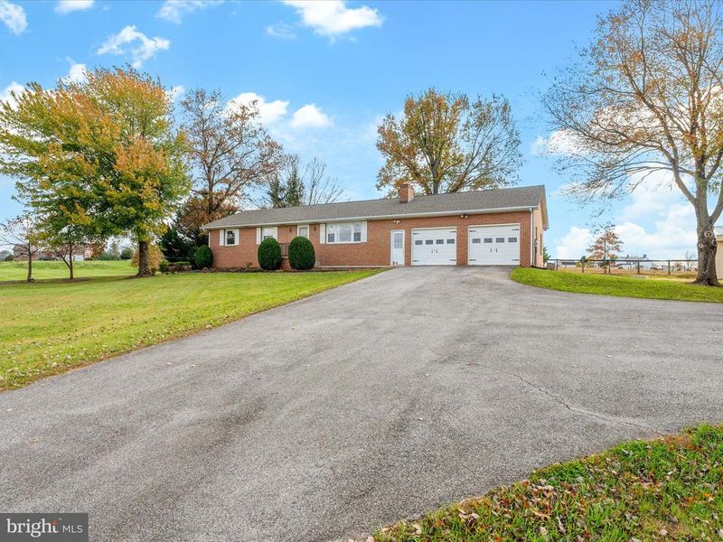 7429 Lewistown Rd, Thurmont, MD 21788
