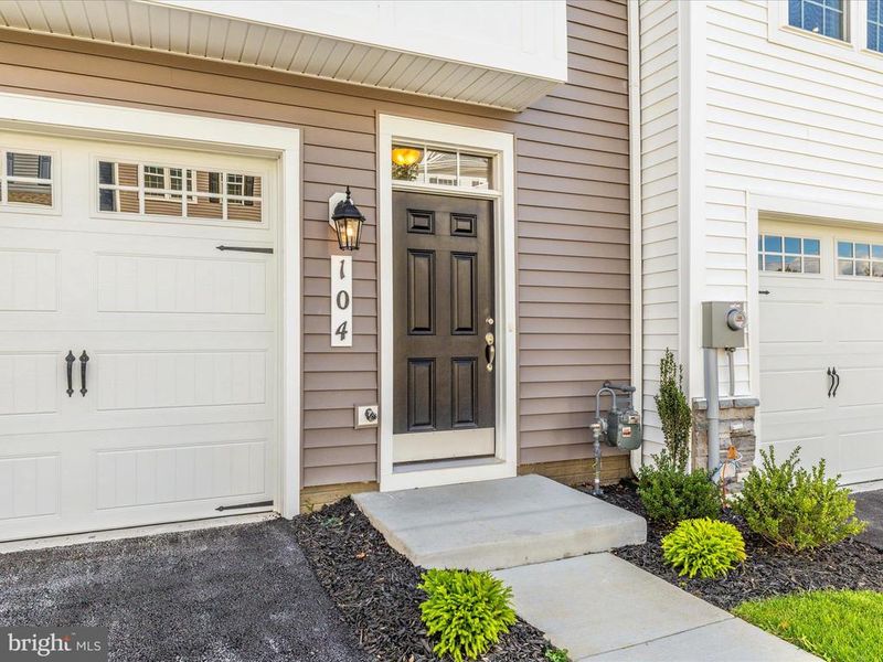 104 Spring Bank Way, Frederick, MD 21701