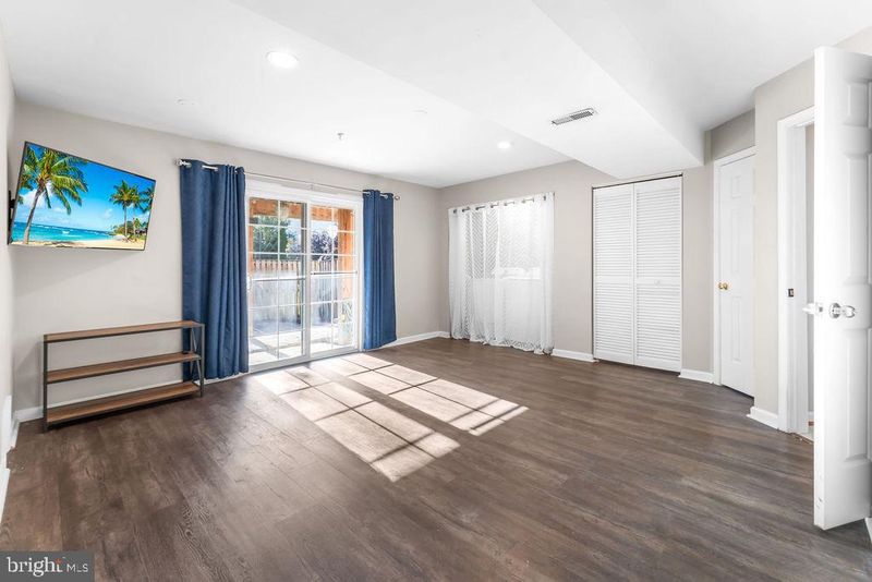 7149 Oberlin Cir, Frederick, MD 21703