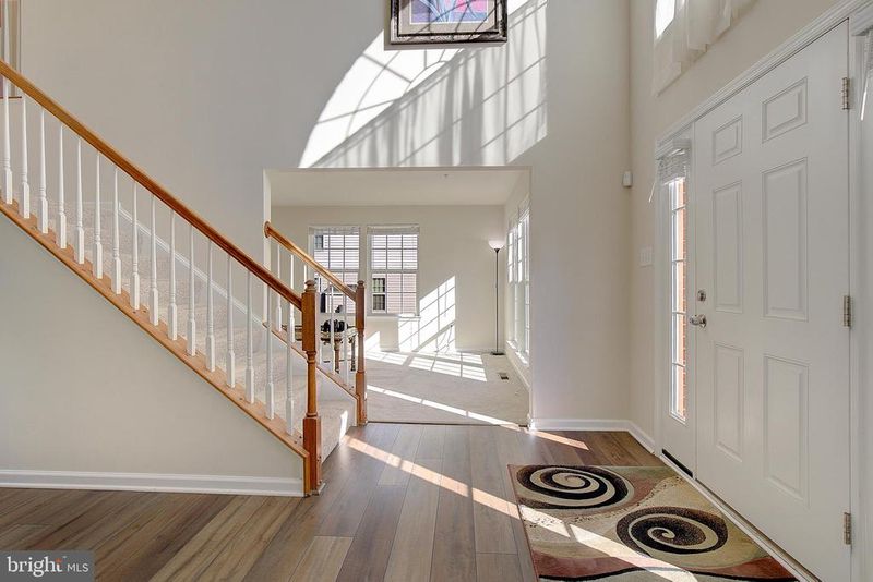 5303 Chestnut Manor Ct, Upper Marlboro, MD 20772