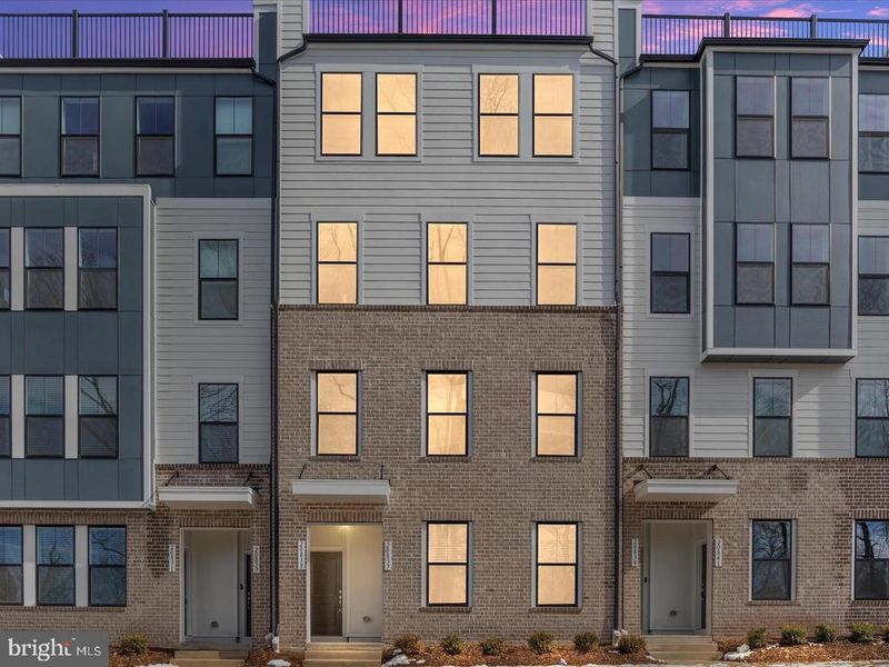 45197 Drowes Ter, Dulles, VA 20166