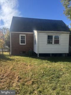 2863 Rogers Dr, Falls Church, VA 22042