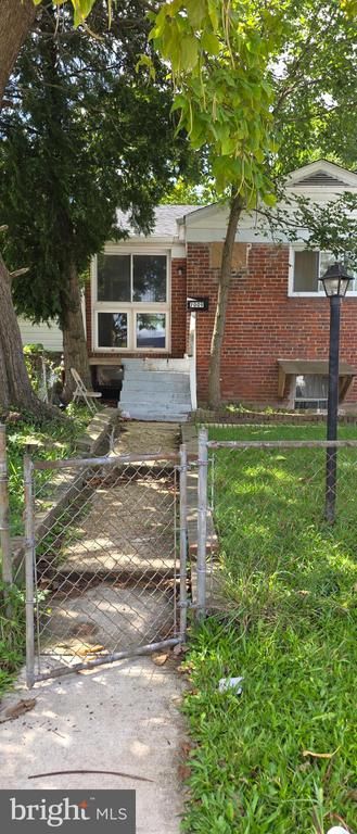 7009 Freeport St, Hyattsville, MD 20784