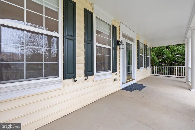 308 E Wainscot Dr, New Market, MD 21774