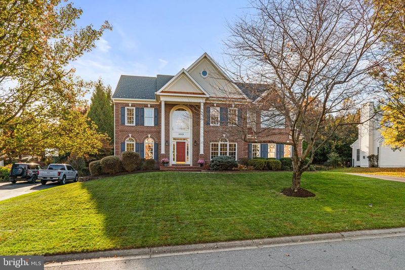 5232 Grovemont Dr, Elkridge, MD 21075