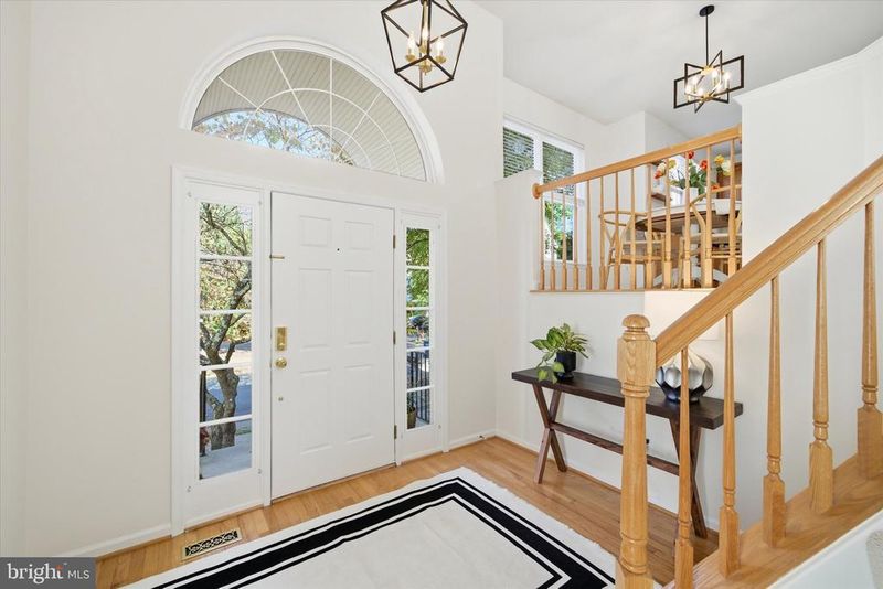 3116 White Daisy Pl, Fairfax, VA 22031