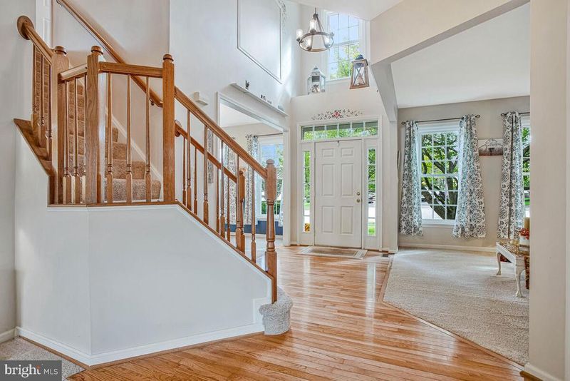 1604 Tobys Ct, Crofton, MD 21114