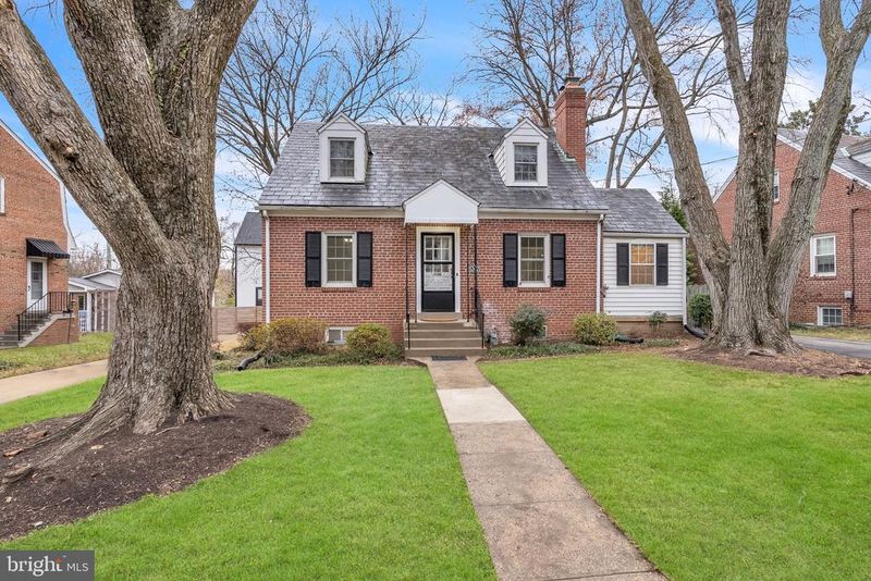 5302 Baltimore Ave, Chevy Chase, MD 20815
