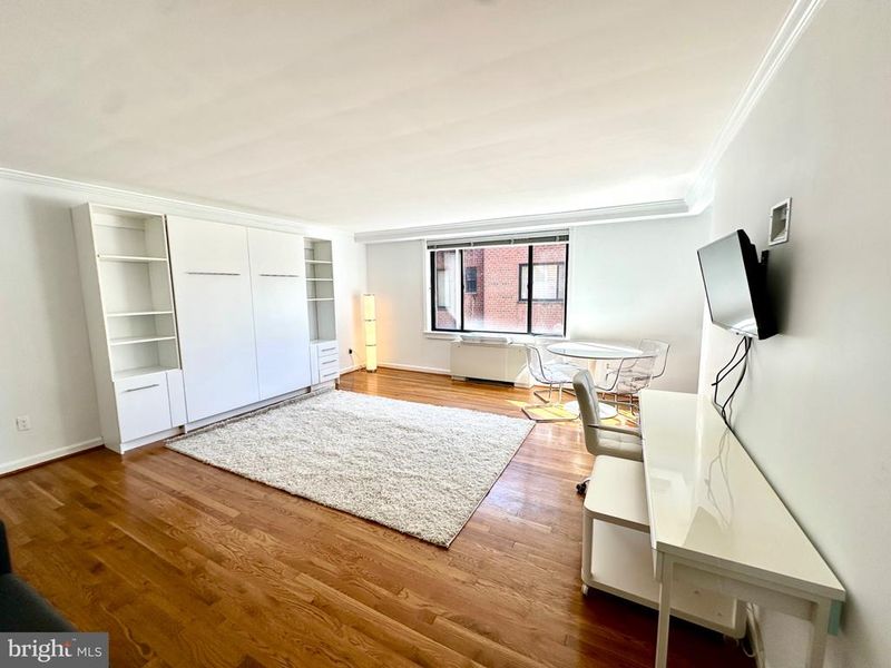 5112 Macarthur Blvd NW #201, Washington, DC 20016