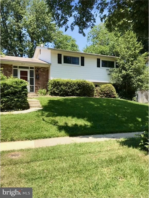 4917 Mccall St, Rockville, MD 20853