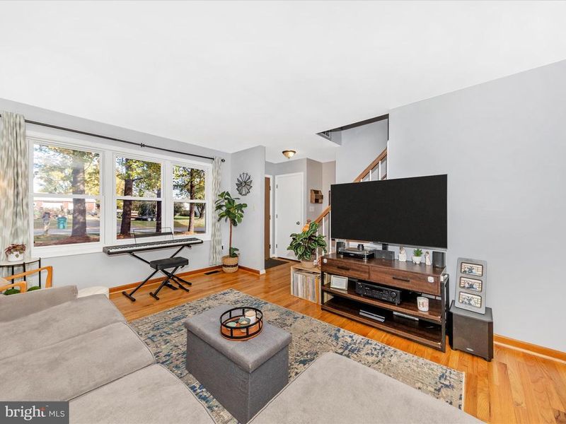 8829 Orndorff Rd, Thurmont, MD 21788
