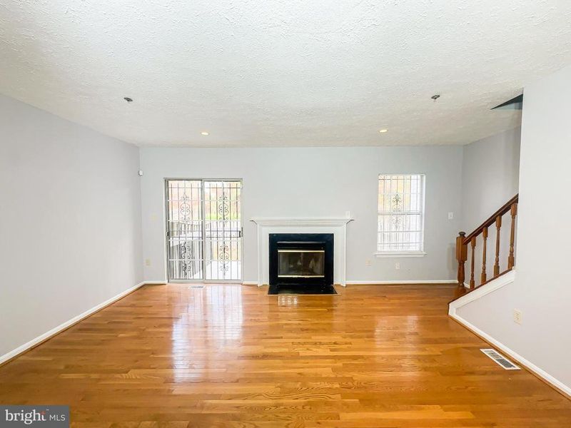 3714 Silver Park Ct, Suitland, MD 20746