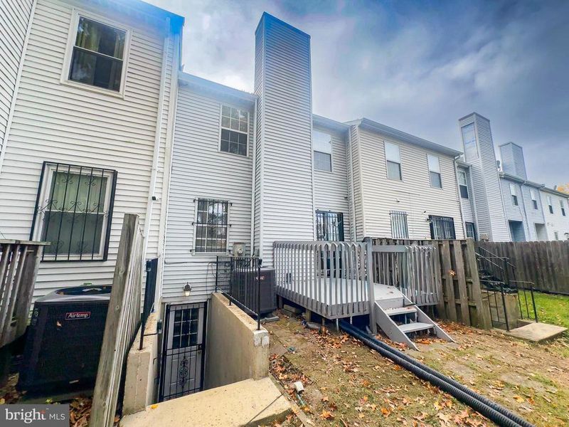 3714 Silver Park Ct, Suitland, MD 20746