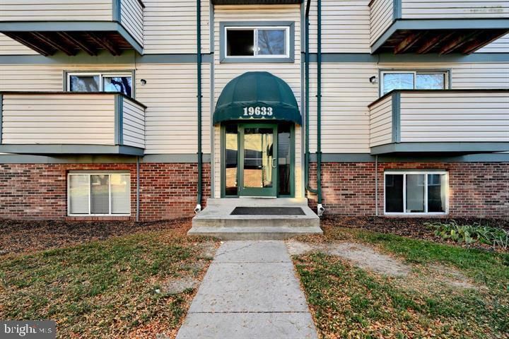 19633 Gunners Branch Rd #511-A, Germantown, MD 20876