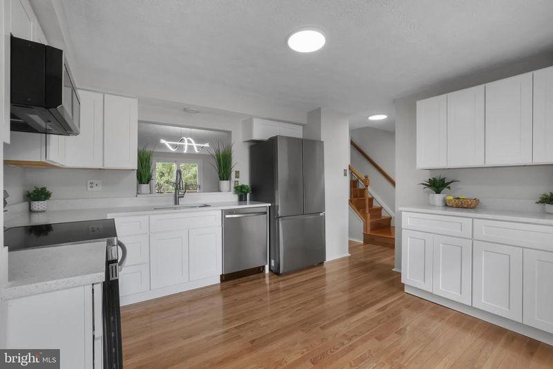 6417 Pound Apple Ct, Columbia, MD 21045