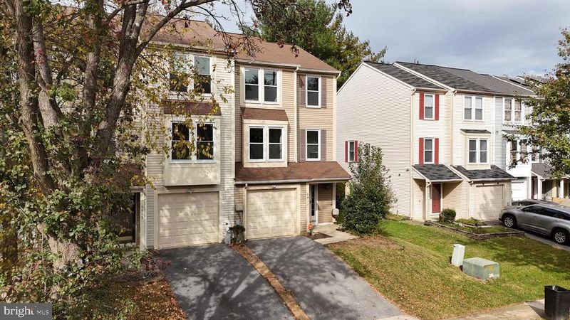 6417 Pound Apple Ct, Columbia, MD 21045