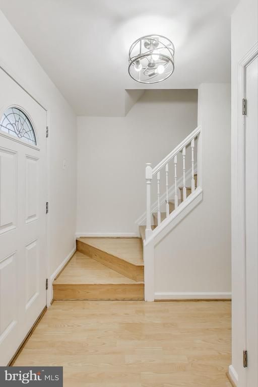 17505 Longview Ln, Olney, MD 20832