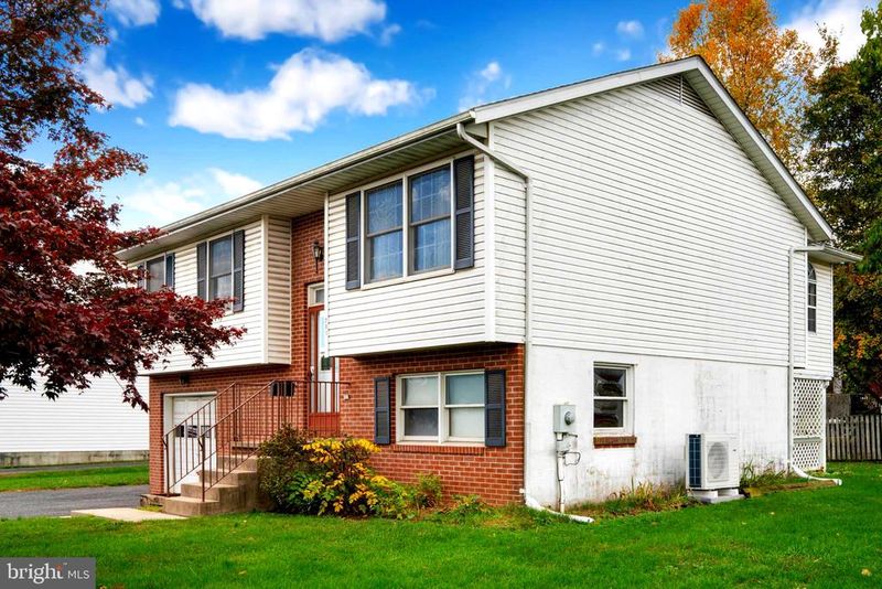 201 S 2nd St, Woodsboro, MD 21798