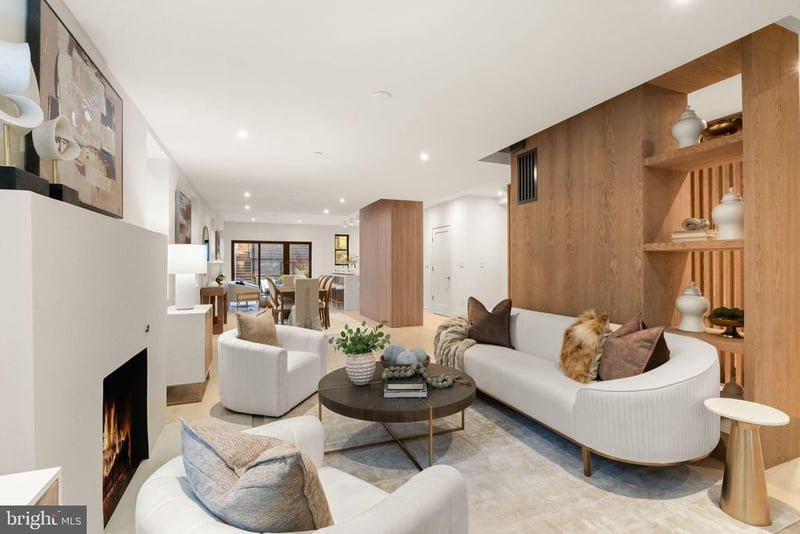 2815 Bellevue Ter NW, Washington, DC 20007