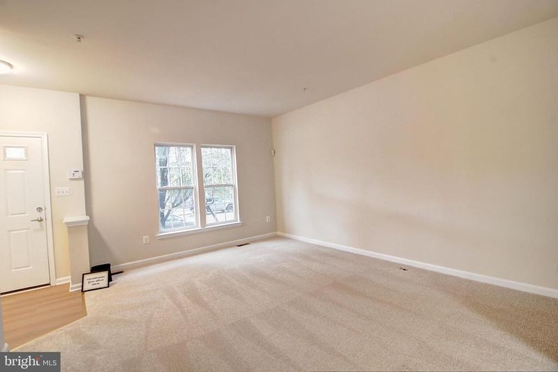 1802 Wheyfield Dr, Frederick, MD 21701