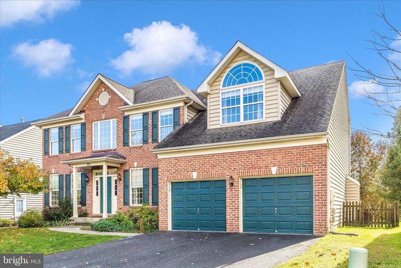 102 Sunlight Dr, Frederick, MD 21702