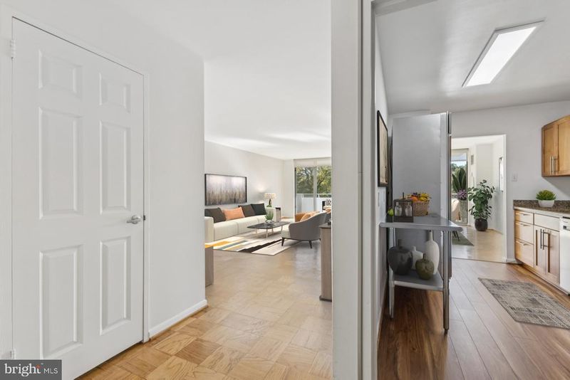 5101 River Rd #718, Bethesda, MD 20816