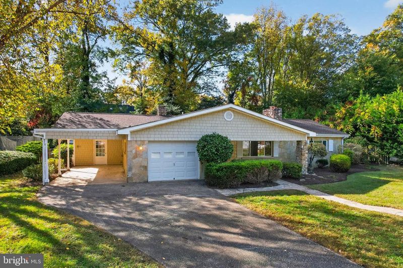 105 Giddings Ave, Severna Park, MD 21146