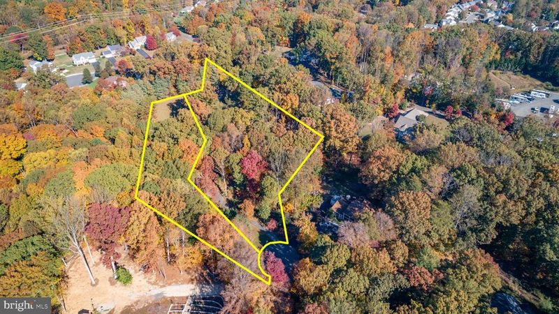 13469 Fowke Ln, Woodbridge, VA 22192