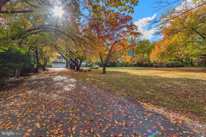 7829 Old Dominion Dr, Mclean, VA 22102