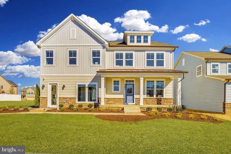 9738 Lassie Ct, Waldorf, MD 20601