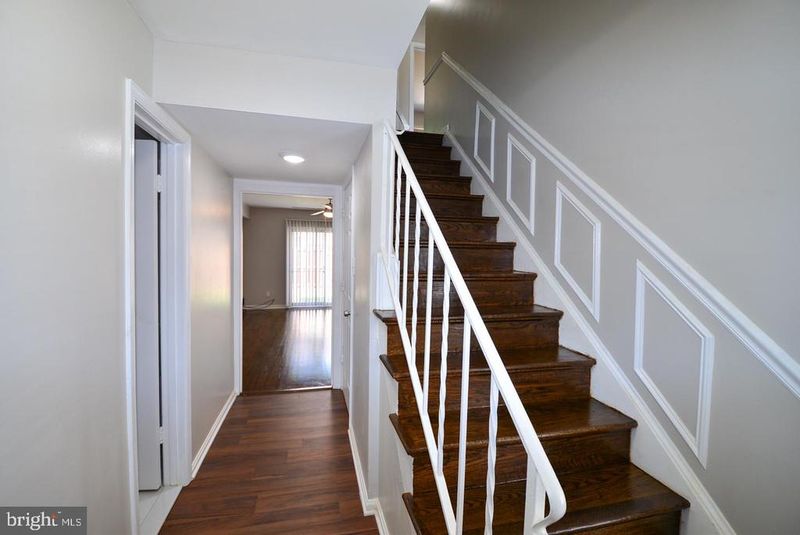 8139 Fallow Dr #8-E, Gaithersburg, MD 20877