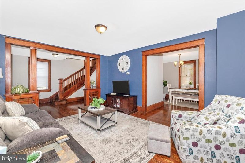 9 3rd Ave, Brunswick, MD 21716