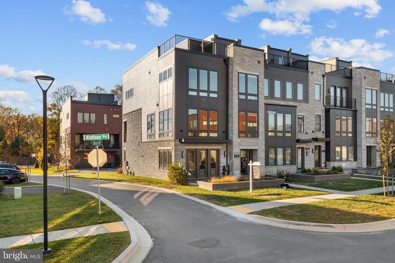 9750 Windflower Way, Bethesda, MD 20817