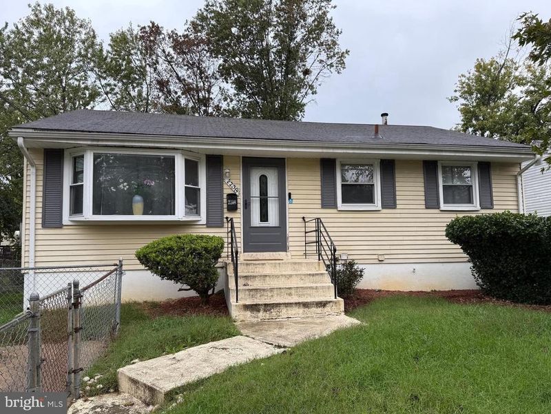 2208 Vermont Ave #ROOM 1, Landover, MD 20785