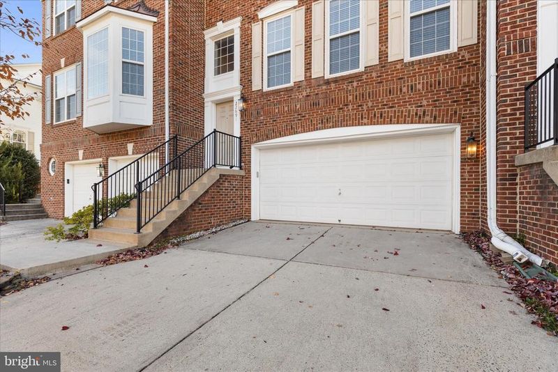 22691 Ashley Inn Ter, Ashburn, VA 20148