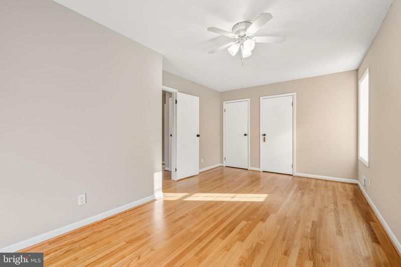 8643 Curtis Ave, Alexandria, VA 22309
