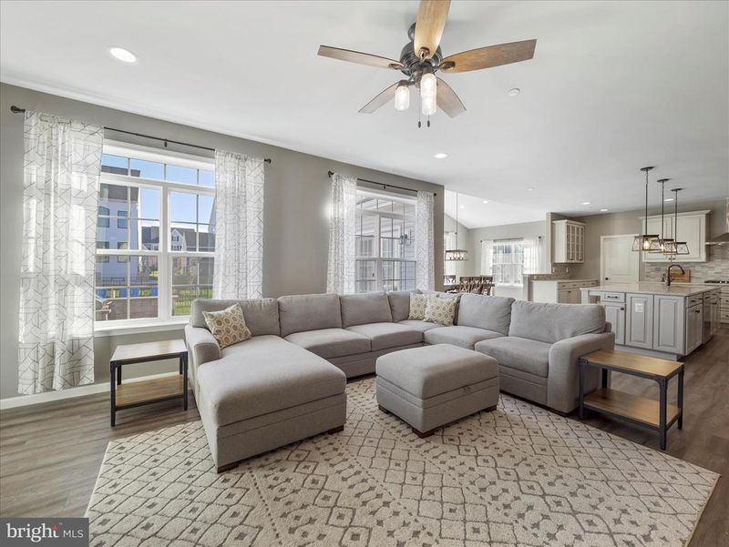 2726 Moon Shot Ln, Frederick, MD 21702