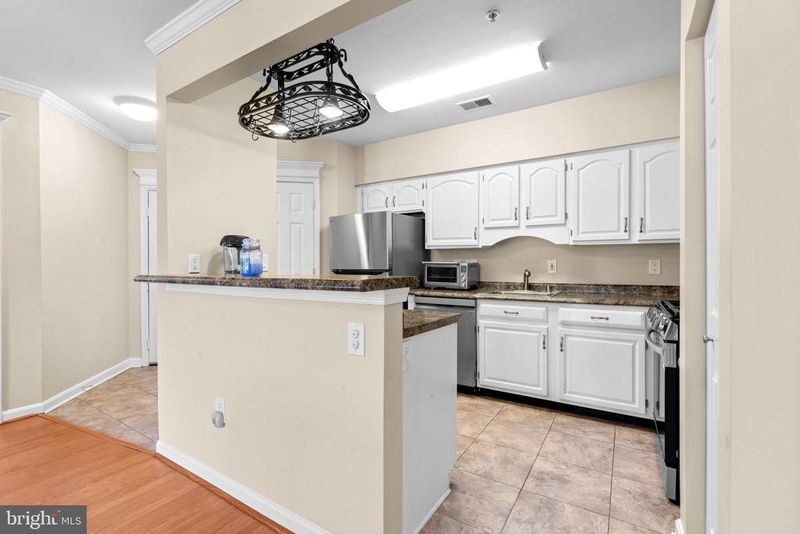 308 Gatehouse Ln #308D, Odenton, MD 21113