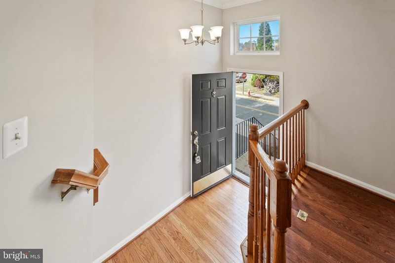 14607 Illuminati Way, Centreville, VA 20120