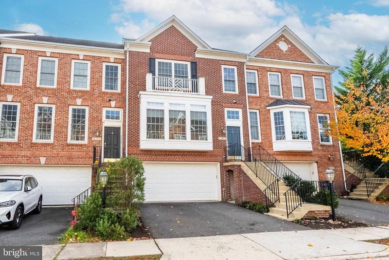 14607 Illuminati Way, Centreville, VA 20120