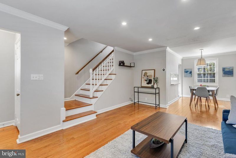 3535 S Wakefield St, Arlington, VA 22206