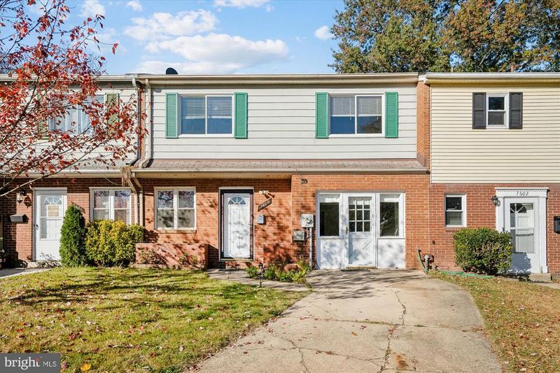 7600 Lotus Ct, Laurel, MD 20707