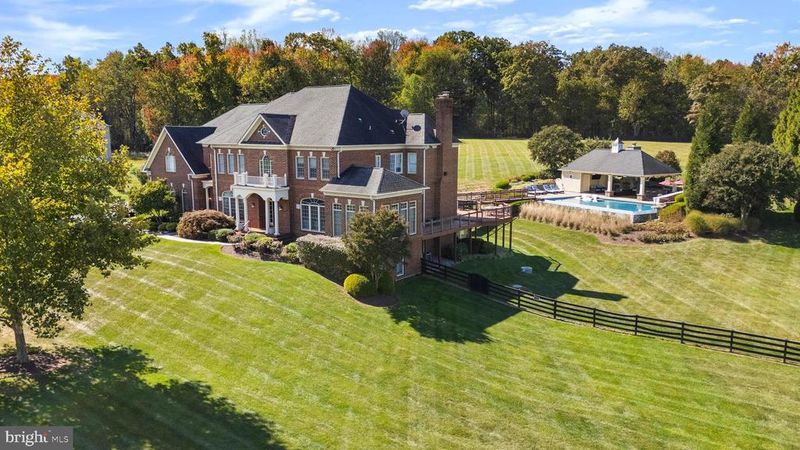 20342 Tanager Pl, Leesburg, VA 20175